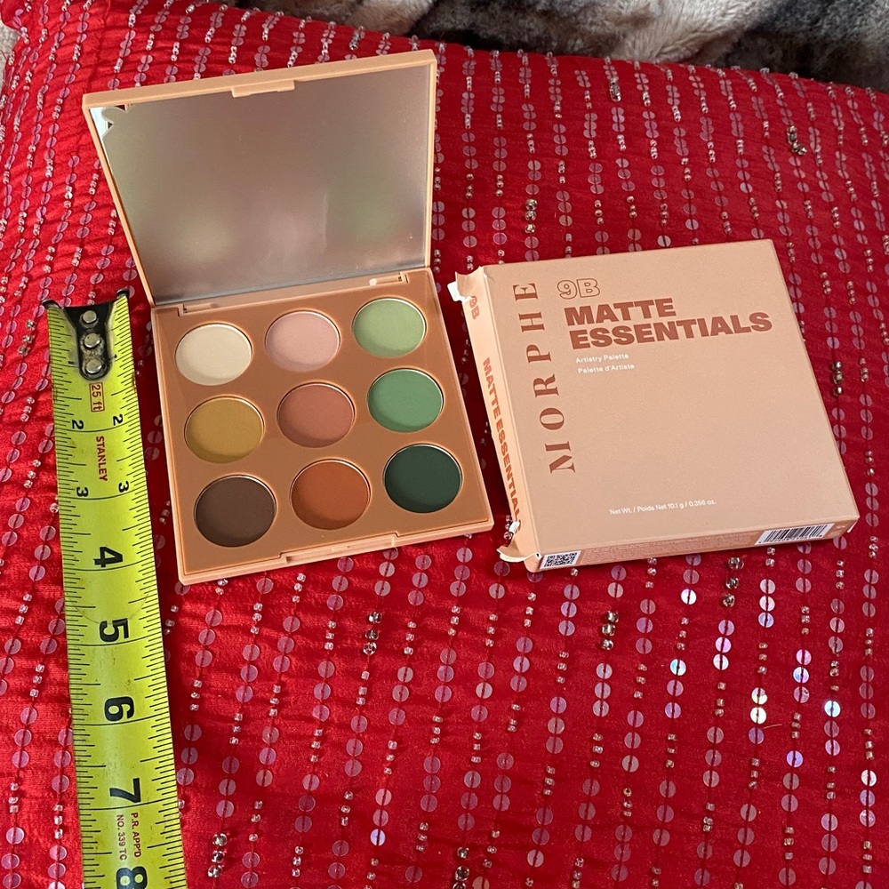 Morphe Matte EssentialsLargeArtistry Palette Large MirrorCaseNWT Not Returnable